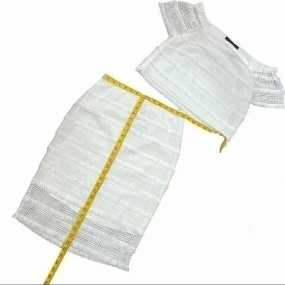 WHBM size 6 white fringe 2 piece skirt top set - Picture 9 of 14